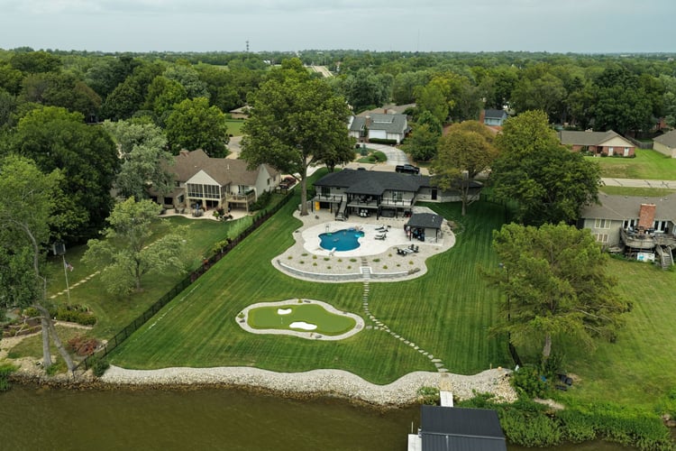 Sherwood Court 093